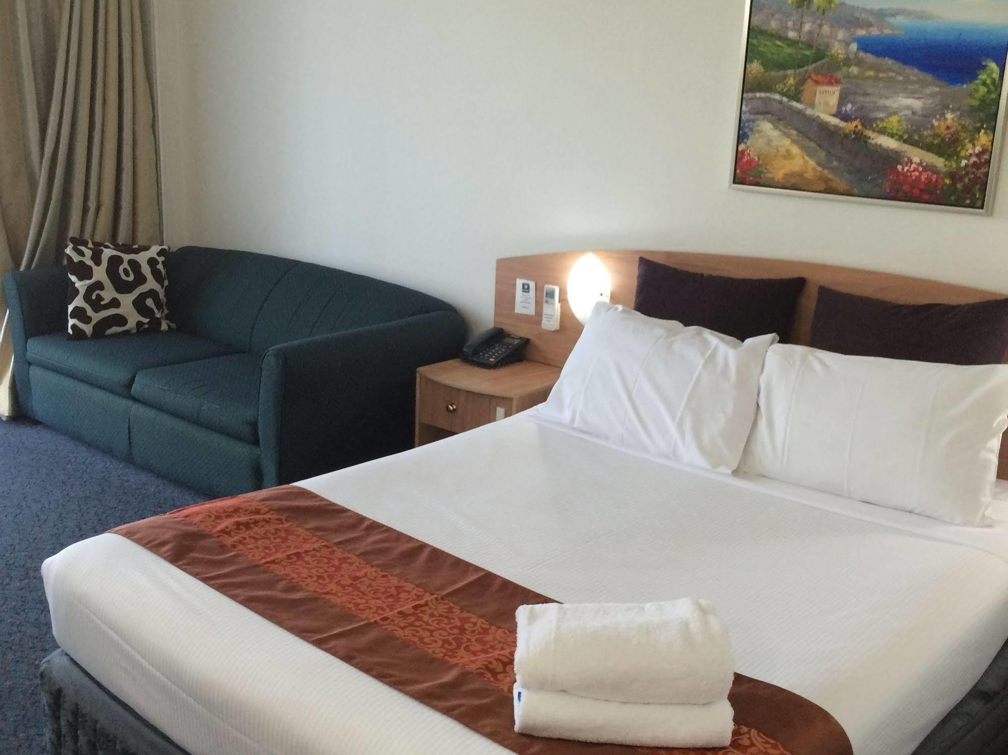The Select Inn Ryde West Ryde Экстерьер фото
