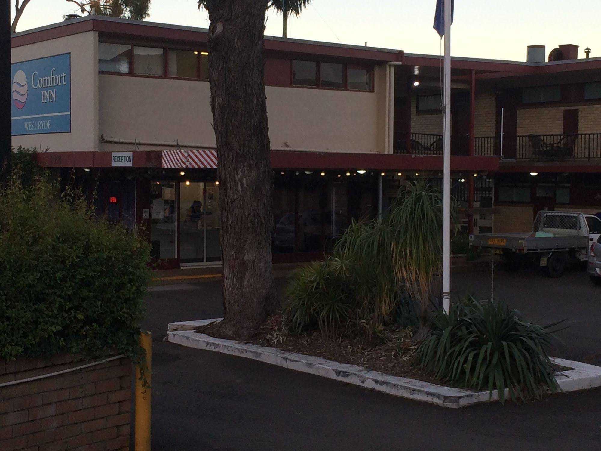 The Select Inn Ryde West Ryde Экстерьер фото