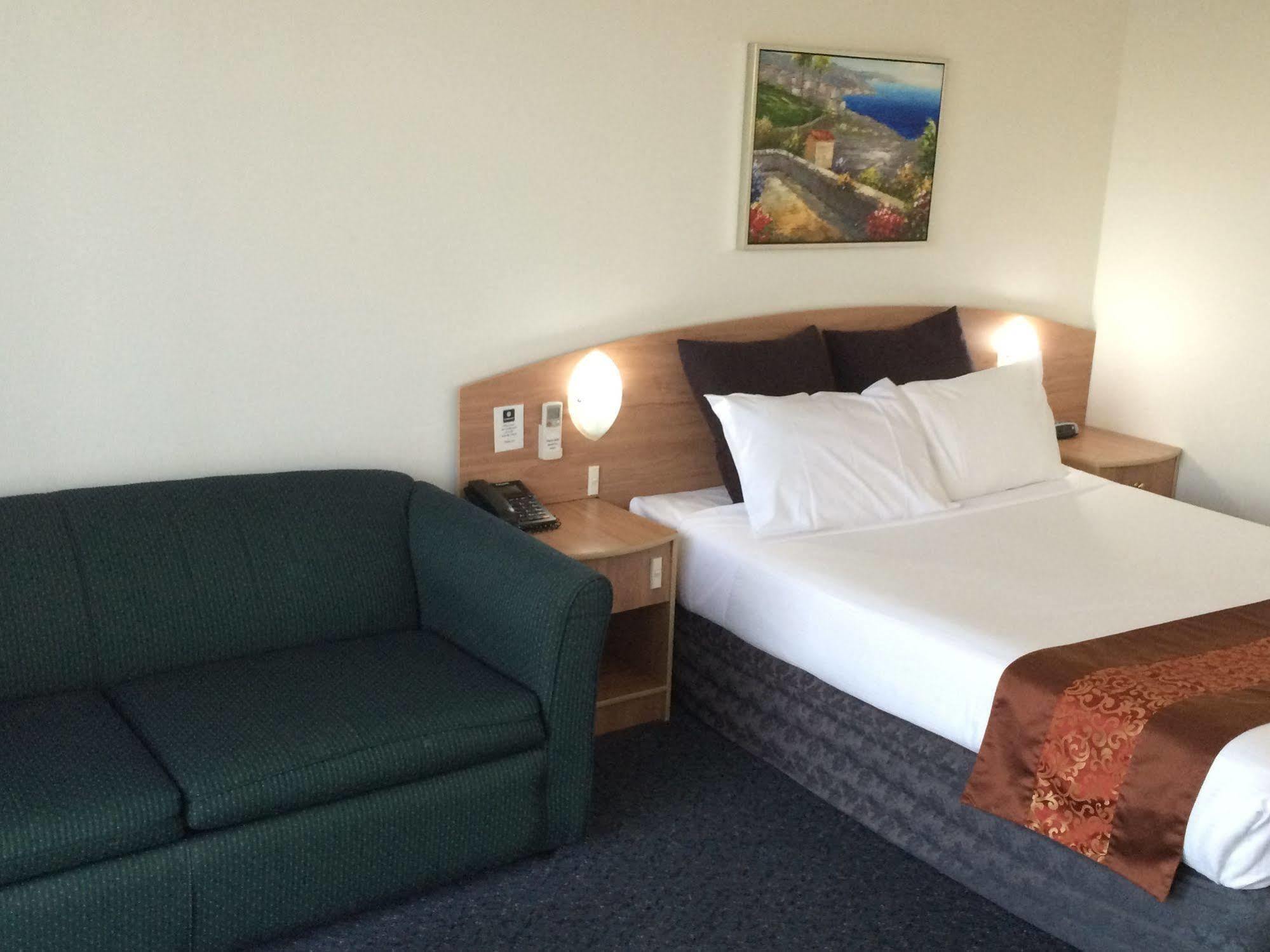 The Select Inn Ryde West Ryde Экстерьер фото